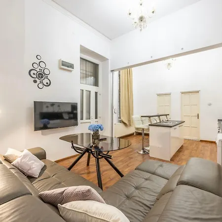 Lejlighed Grand 5 Bedroom By True Estate